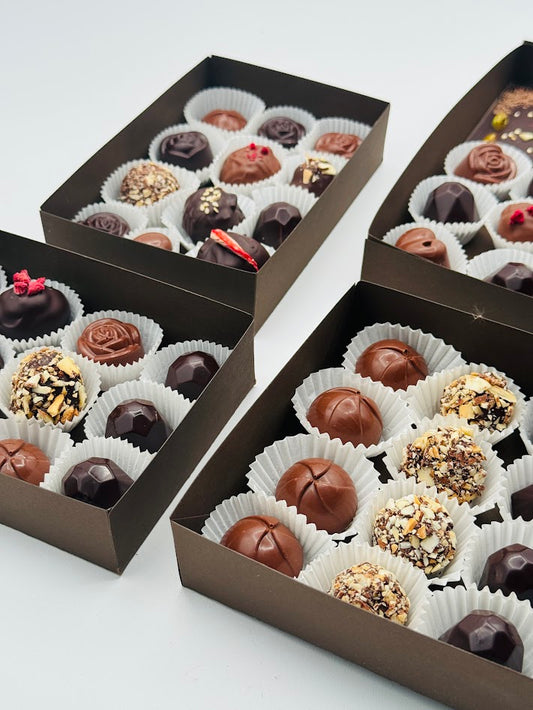 CHOCOLATE ASSORTMENT BOX