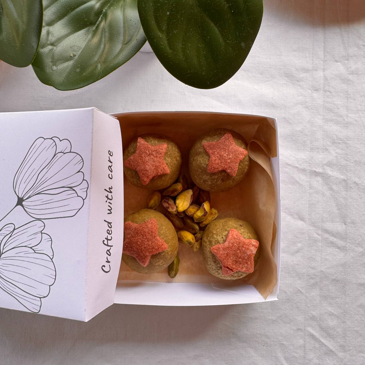 Pistachio matcha cookie ( Box of 4)